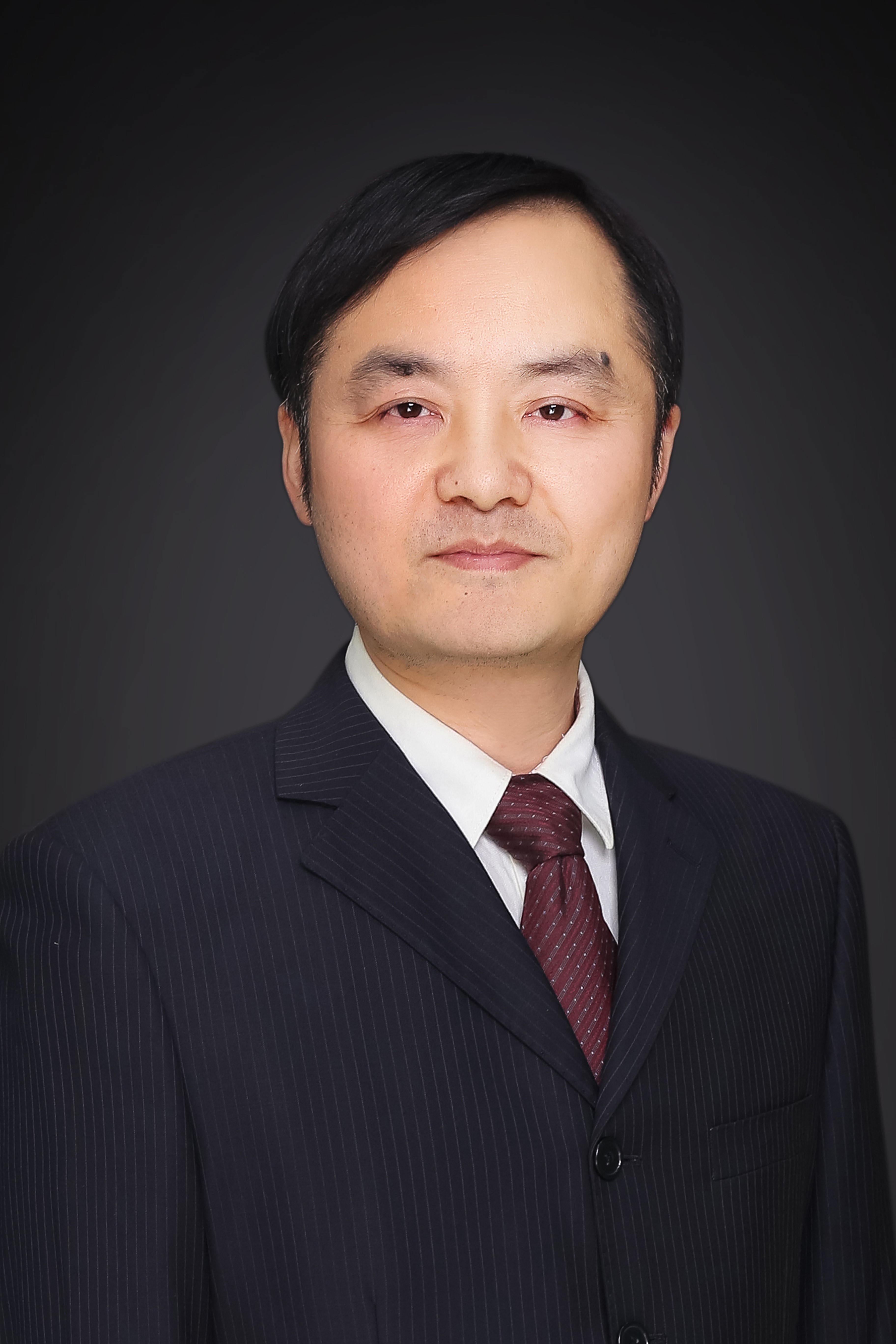 周崢 周崢
